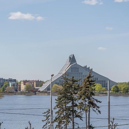 Cosy Studio With River View Riga Eksteriør billede